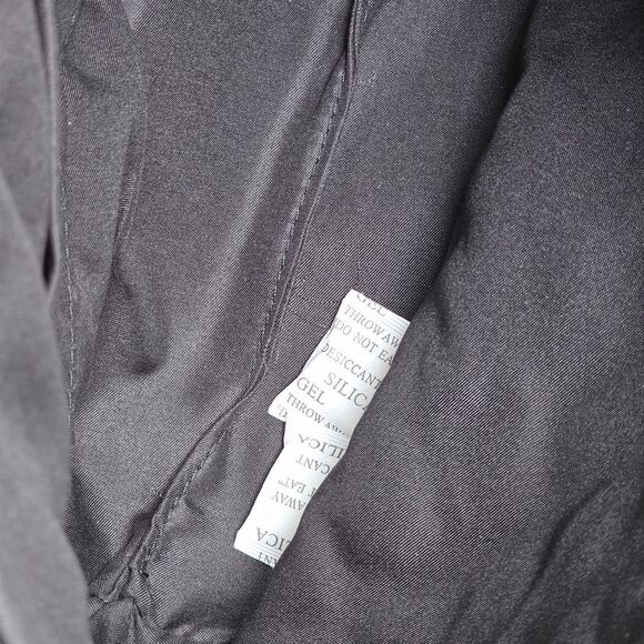 Brand New Black Quilted Leather Shoulder Bag with Chain Strap - Picture 3 of 3